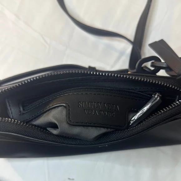 Simply Vera Vera Wang Elegant Black Handbag - Picture 7 of 13